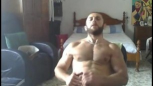 Big-Dick Muscle Bator Showing off