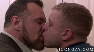 Mature stepdad Max Sargent ass bangs young gay stepson