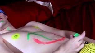 Sensual Young Gay Benji Elliot Cums While Taking Massagegay
