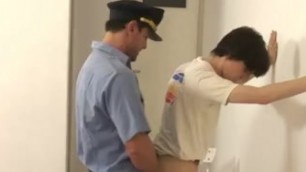 Older Policeman Busting Fresh Butt of a Lawbreakergay